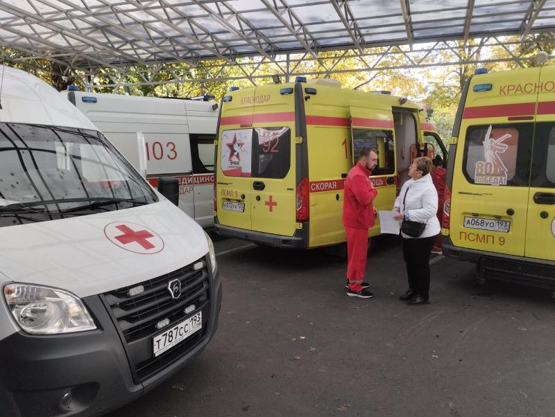 Сотрудники скорой медицинской помощи краевой БСМП провели тактико-специальную тренировку