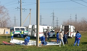 Сотрудники Территориального центра медицины катастроф краевой БСМП провели тактико-специальное учение на автомобильной дороге "Кавказ"