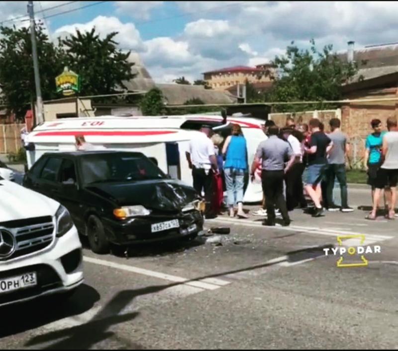 Авария с участием машины скорой медицинской помощи