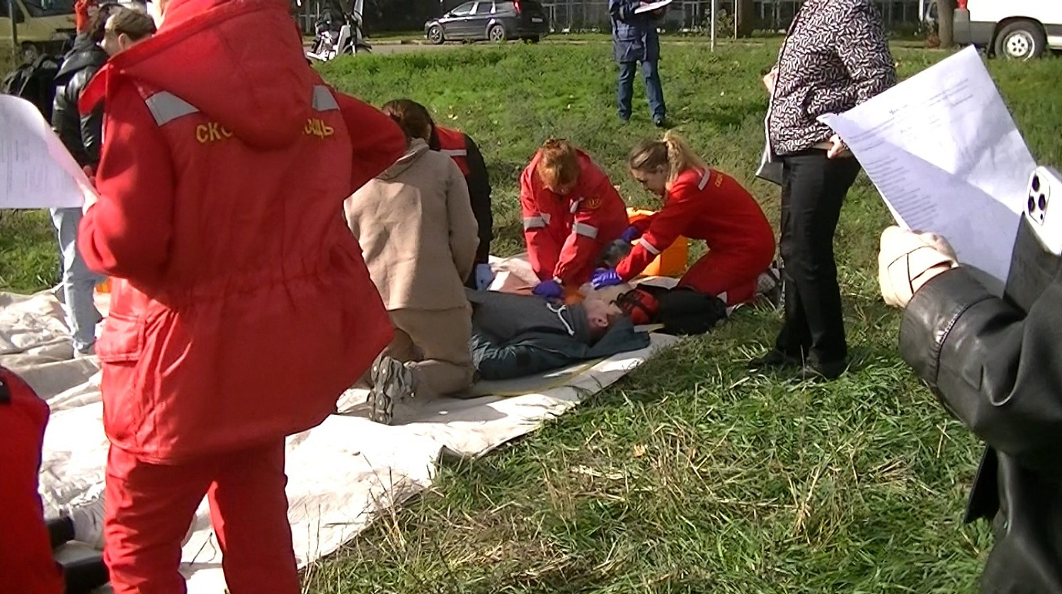 Сотрудники скорой медицинской помощи краевой БСМП провели тактико-специальную тренировку