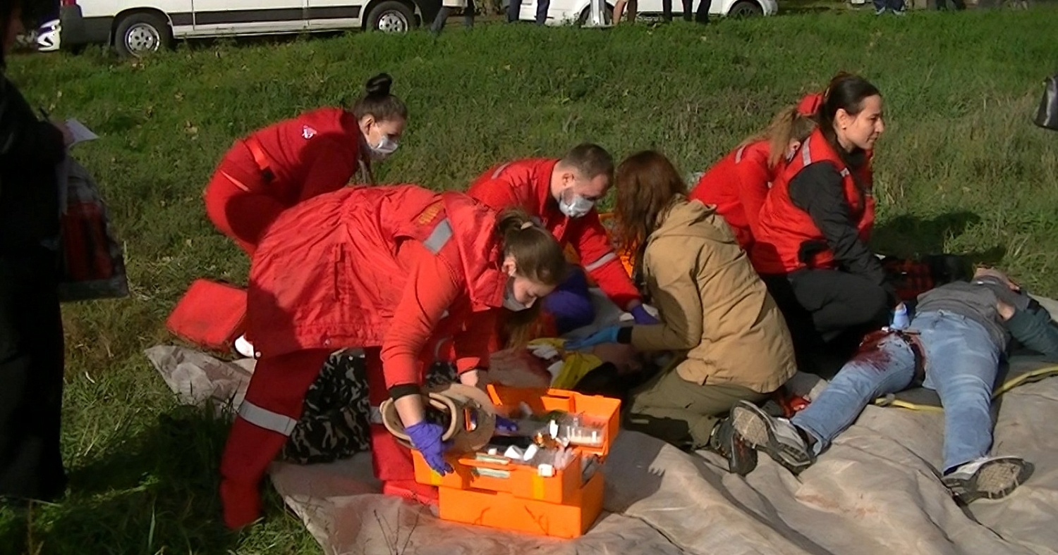 Сотрудники скорой медицинской помощи краевой БСМП провели тактико-специальную тренировку
